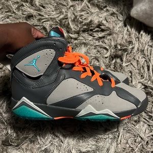 AUTHENTIC Jordan 7 GS (Size 6)
